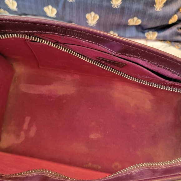 Louis Vuitton Purple Epi Madeleine Cassis Leather PM Handbag - Picture 8 of 11